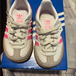 Adidas Kids White and Pink Sneakers with Tan Sole